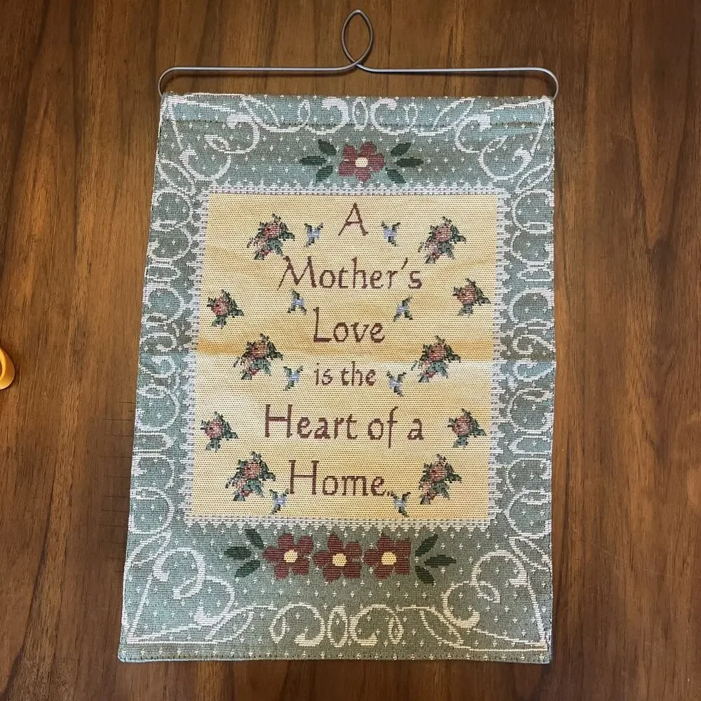 Brocade Tapestry Wire Hanging Gift 